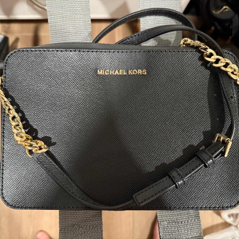 Michael Kors crossbody